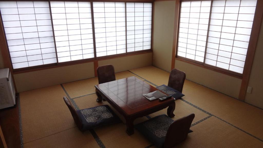 קוסאטסו Matsunoi Ryokan חדר תמונה